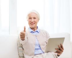 Наступающий День соцработника